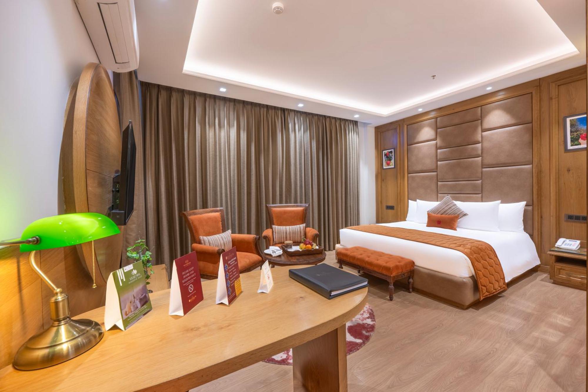Welcomheritage Elysium Resort & Spa شيملا المظهر الخارجي الصورة